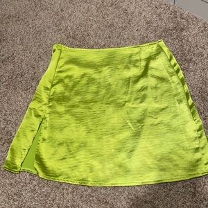 Motel small green silk slit skirt